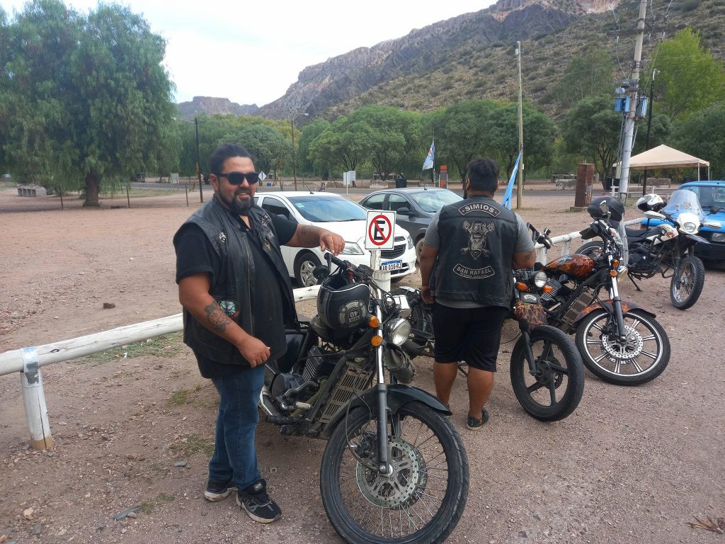 “Simios” celebra su séptimo aniversario con un encuentro de motos abierto