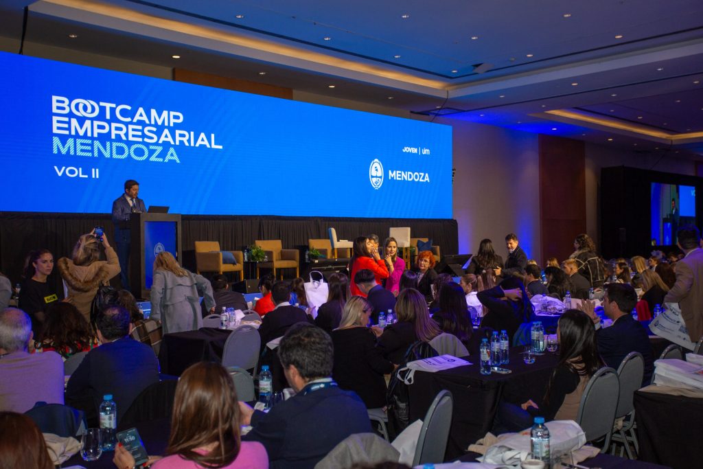 Tecnología, crédito e impacto laboral: la Unión Industrial de Mendoza analizó el futuro productivo tras el Bootcamp Empresarial