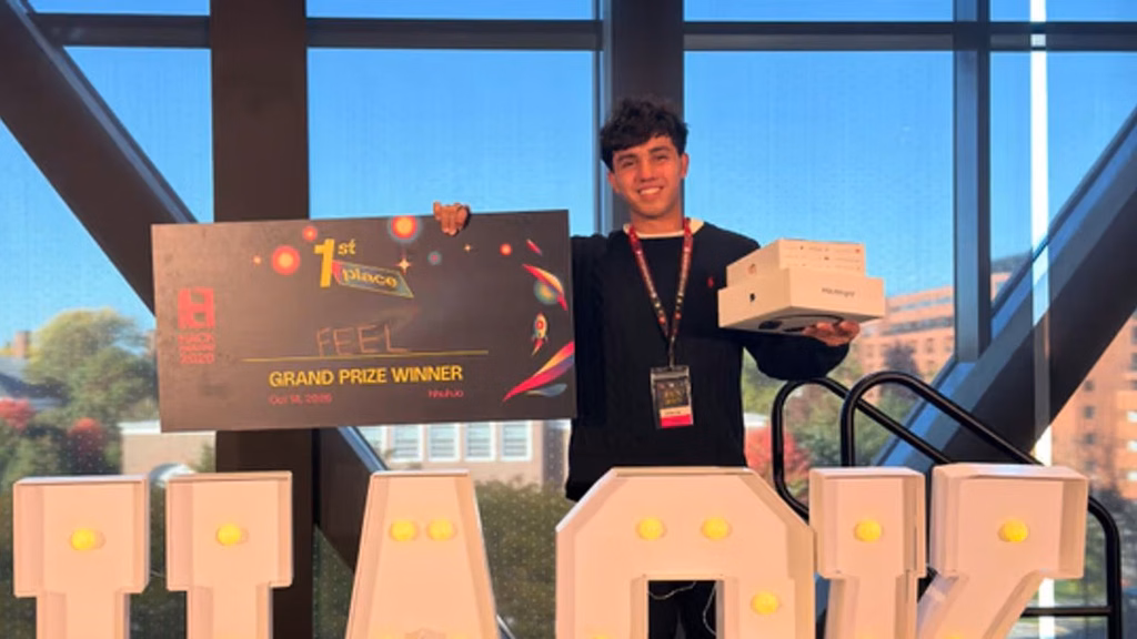 Es argentino, creó un dispositivo con IA para personas ciegas y ganó en Harvard